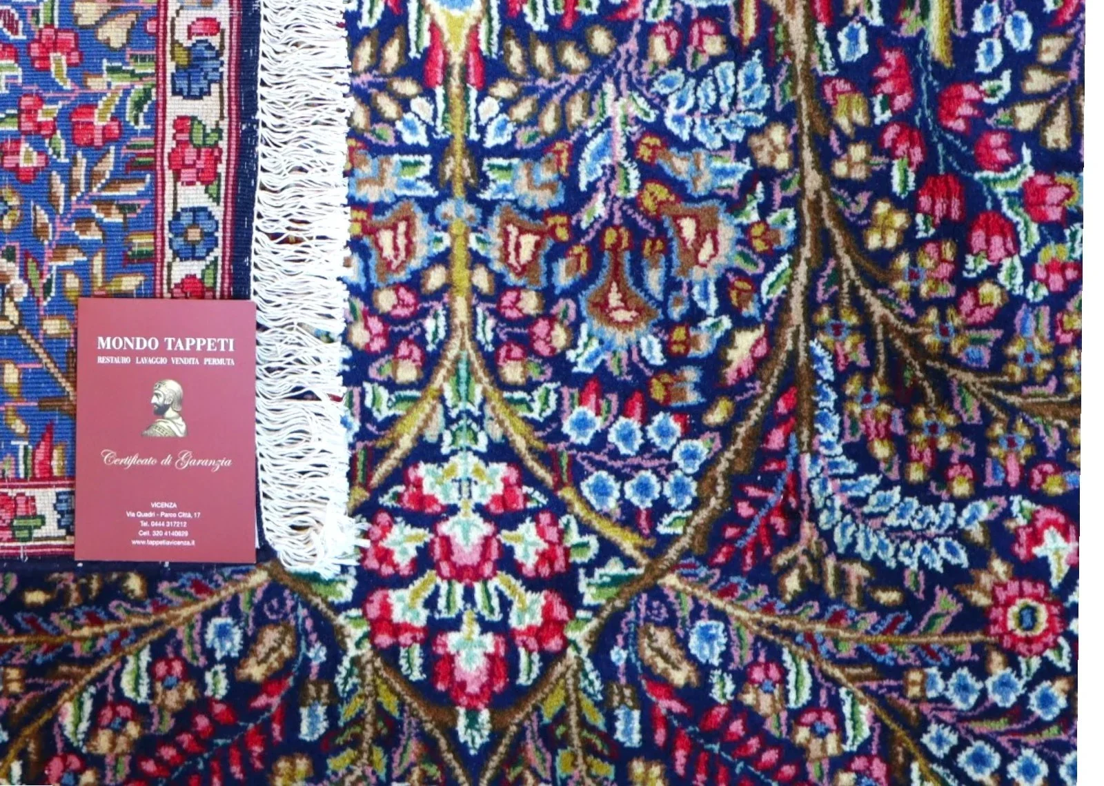 Kerman Perserteppich 247 × 153 cm aus Wolle, handgeknüpft