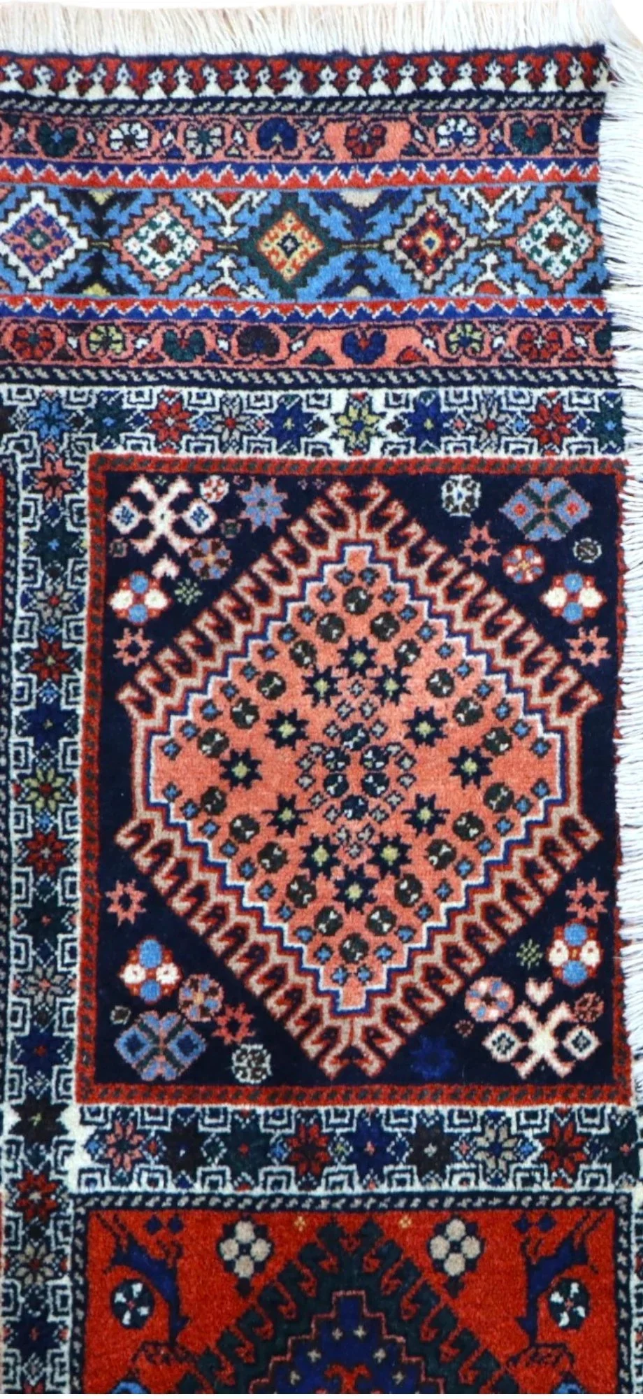 perserteppich-yalame-244-x-155-cm-schurwolle-handgeknupft-rueckseite Handgeknüpfter Perserteppich, 244 × 155 cm, Wolle