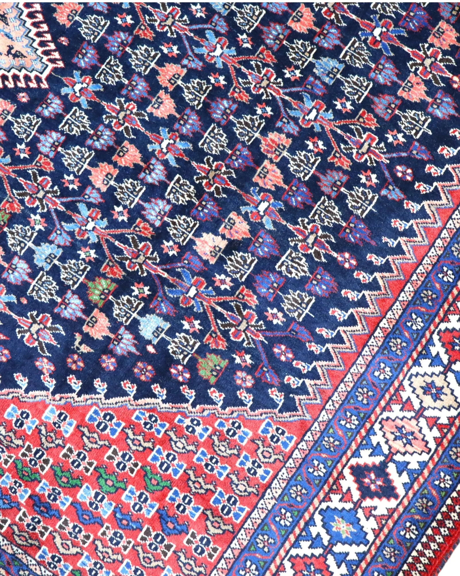 Perserteppich 346 × 265 cm aus Wolle, handgeknüpft
