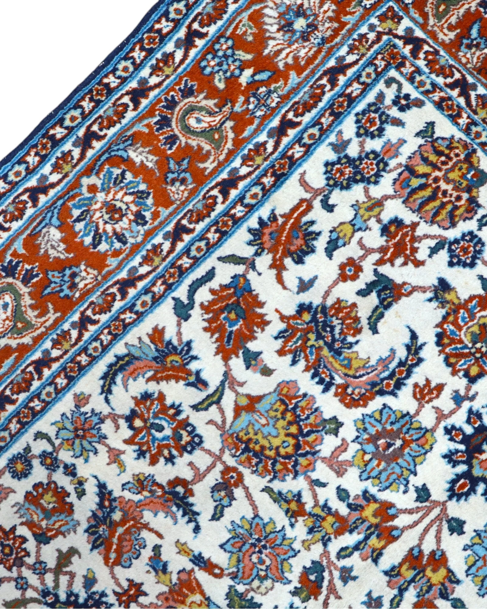Isfahan Perserteppich aus Iran, 182 × 124 cm