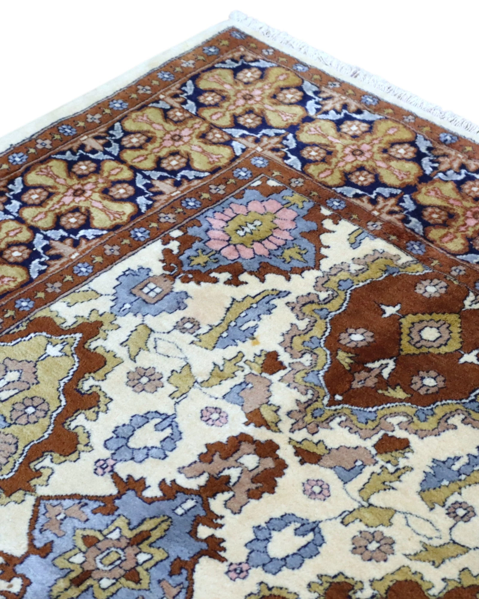 Kashmir Orientteppich 159 × 130 cm aus Wolle & Seide, handgeknüpft