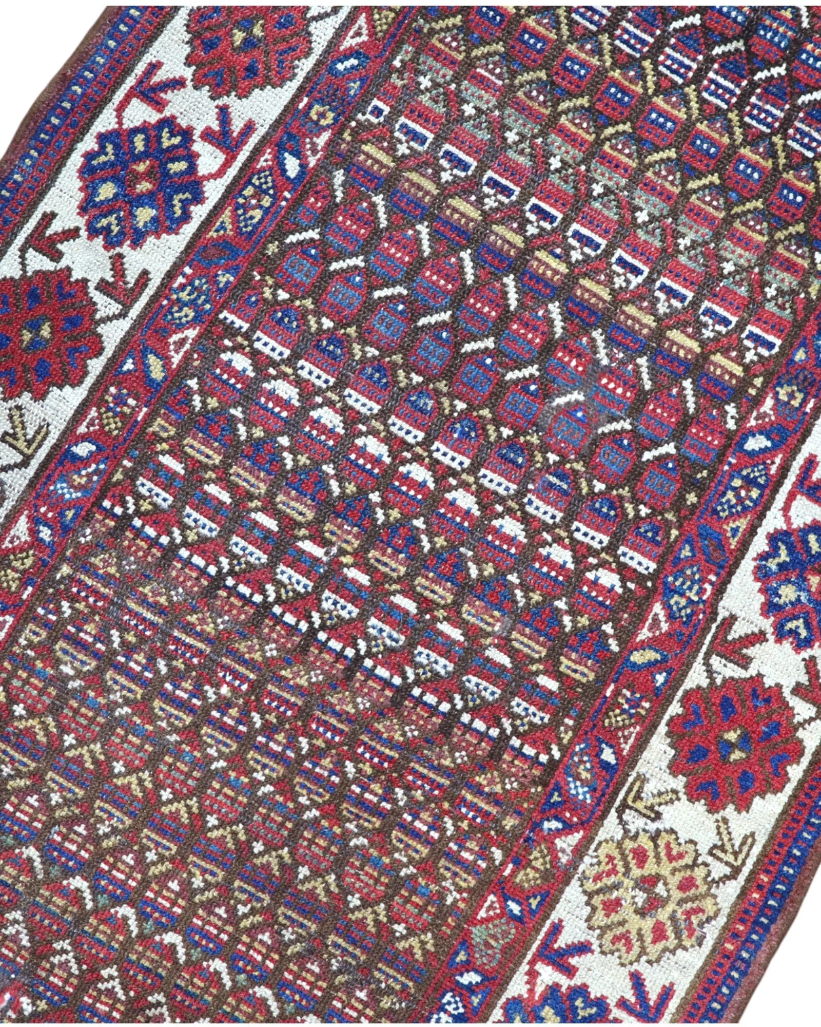 Handgeknüpfter Bakhtiari Perserteppich 267 × 90 cm