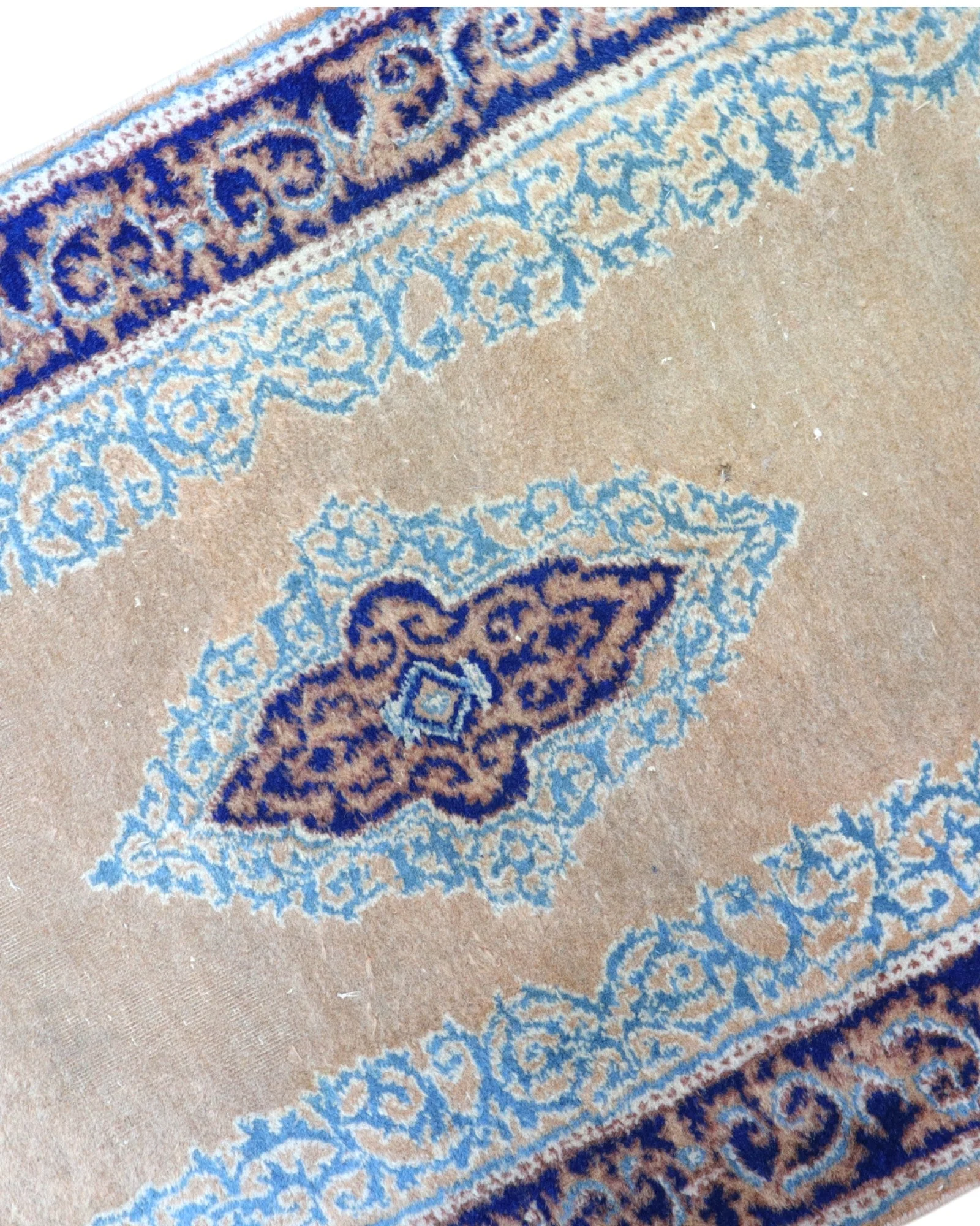 Kerman Perserteppich aus Iran, 297 × 74 cm