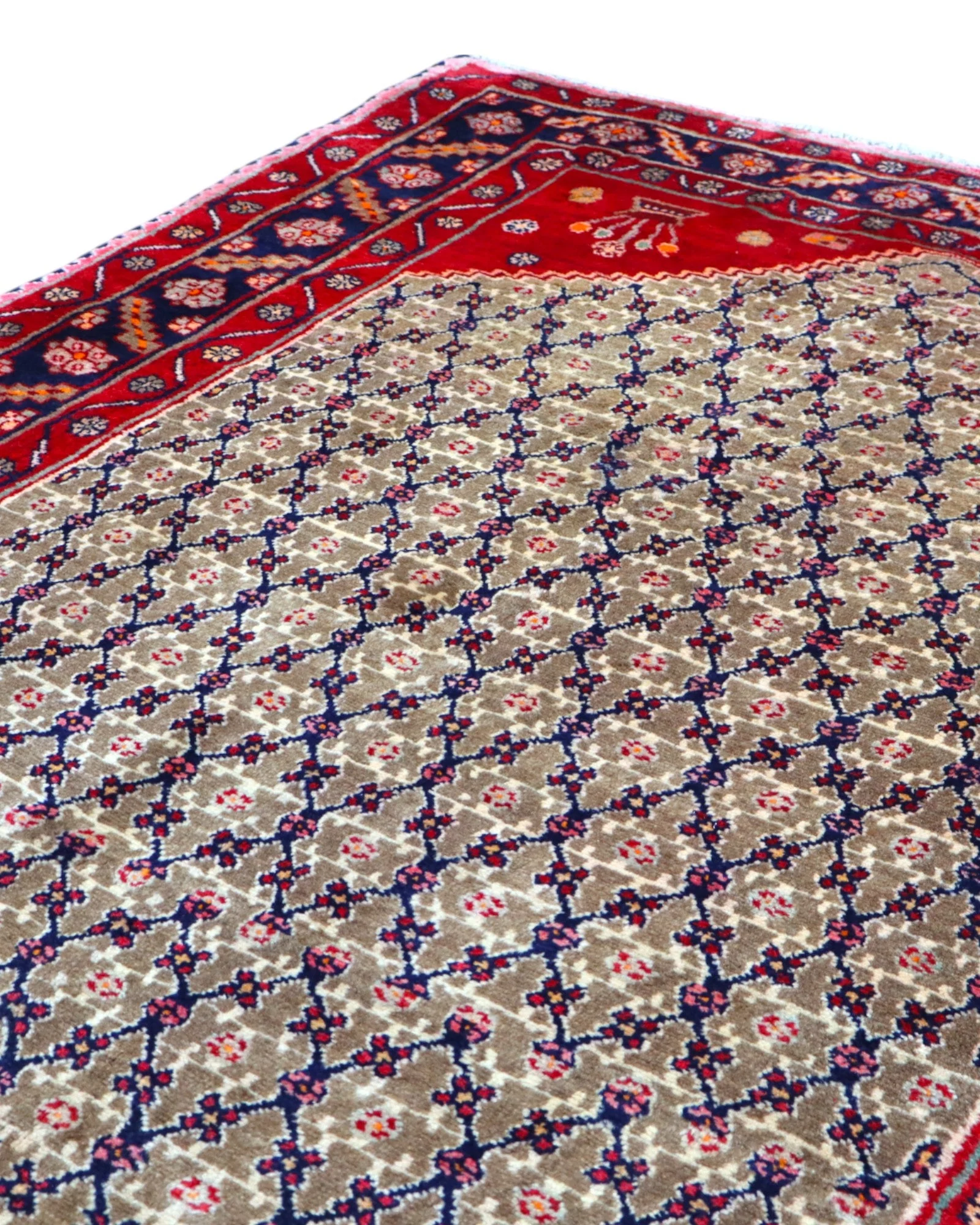 Senneh Perserteppich aus Iran, 215 × 145 cm