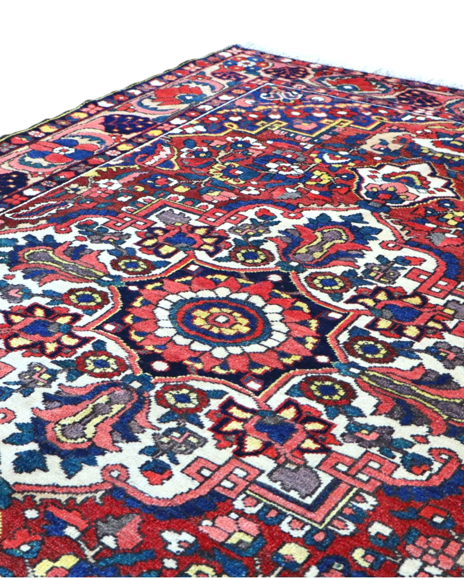 Handgeknüpfter Bakhtiari Perserteppich, 206 × 154 cm, Wolle