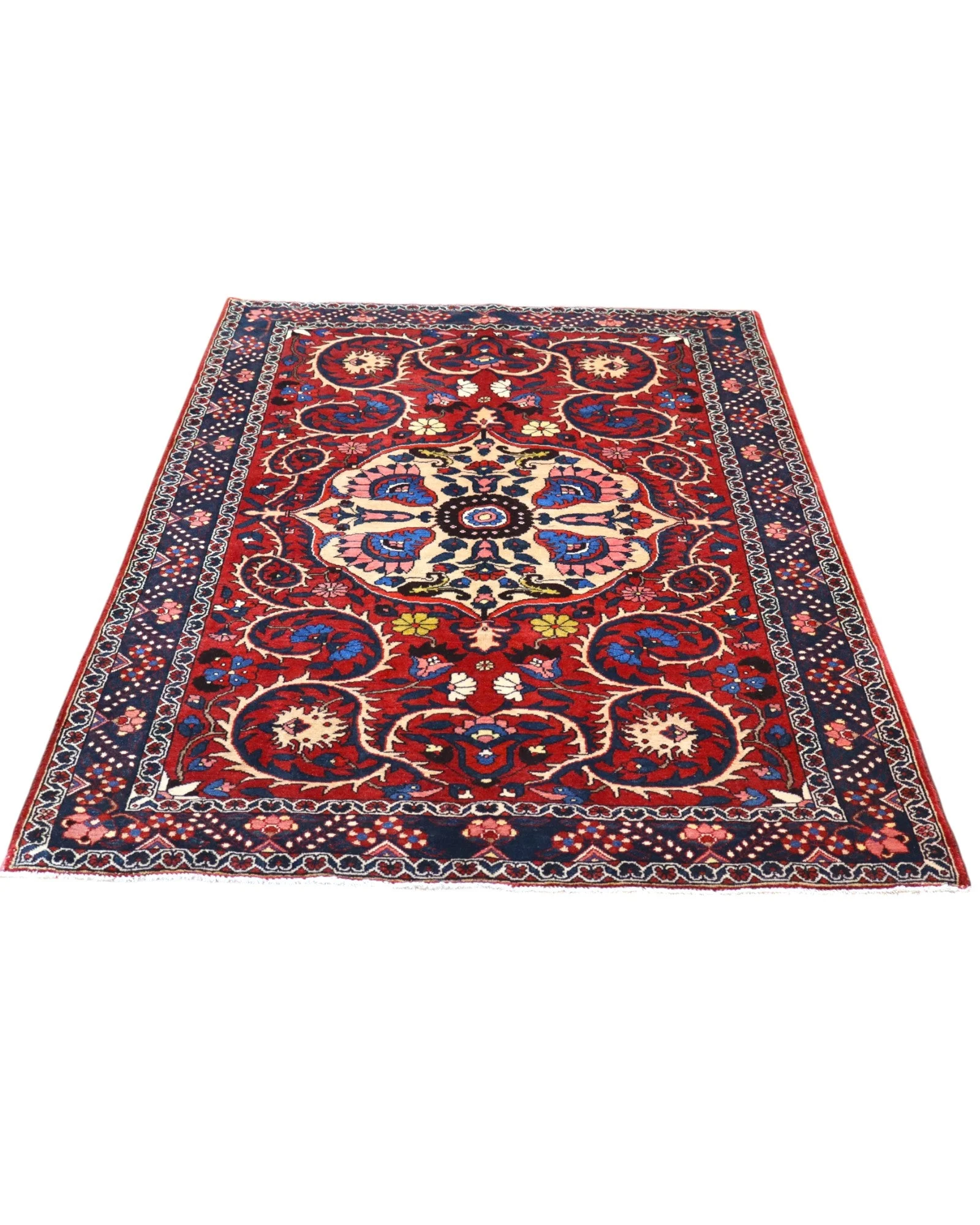 Bakhtiari Perserteppich aus Iran, 204 × 136 cm