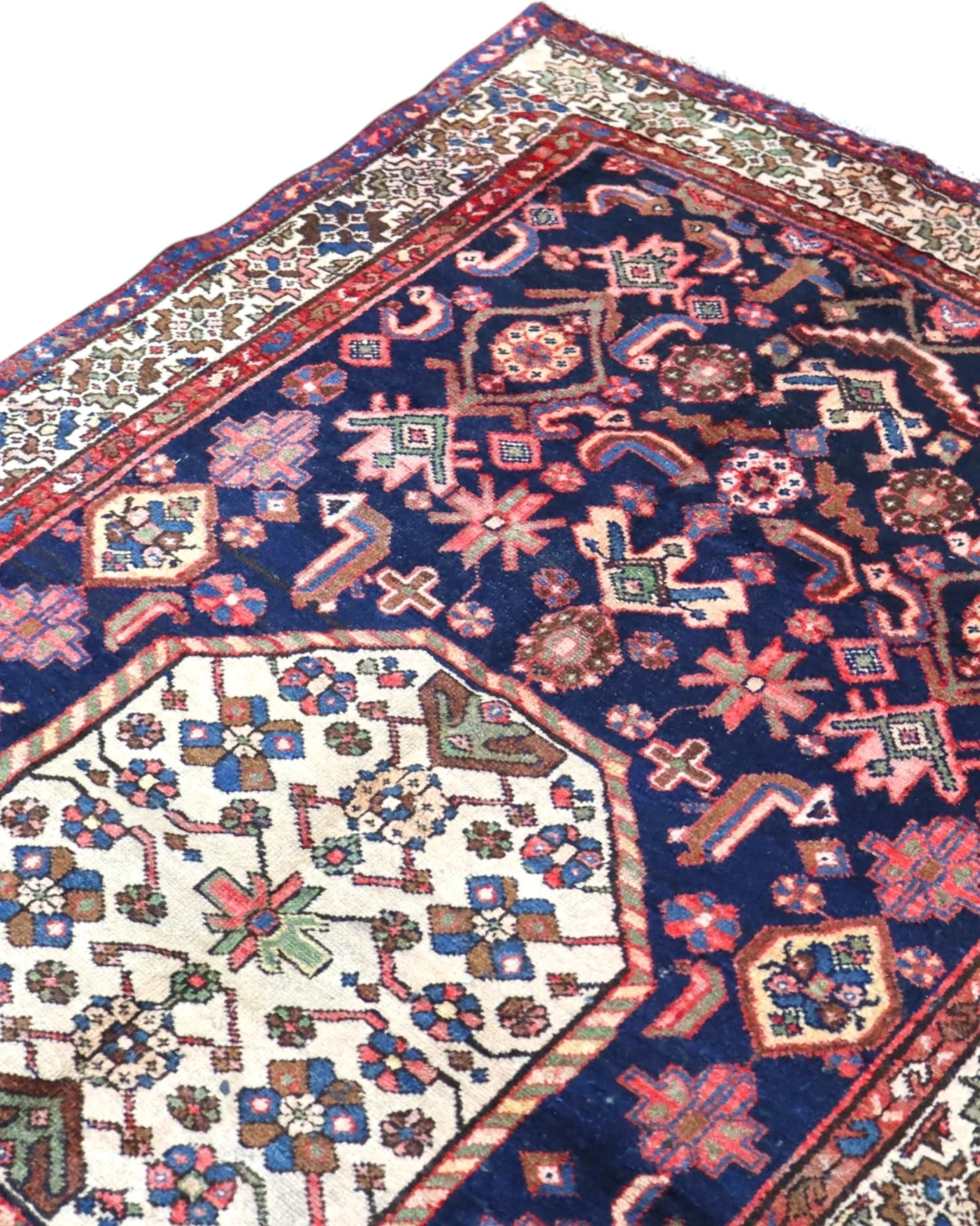 Handgeknüpfter Orientteppich 188 × 115 cm