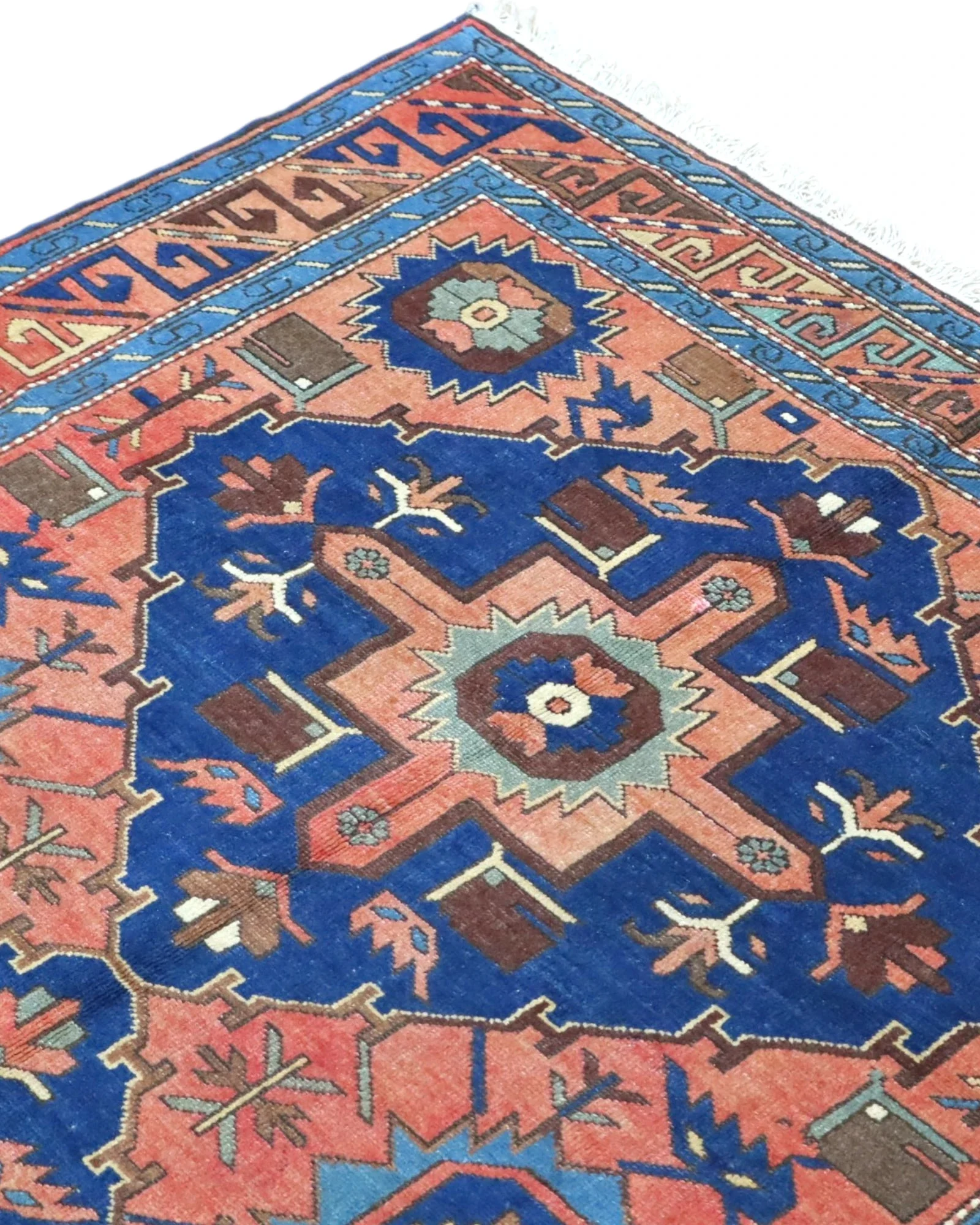 Orientteppich 228 × 136 cm aus Wolle, handgeknüpft