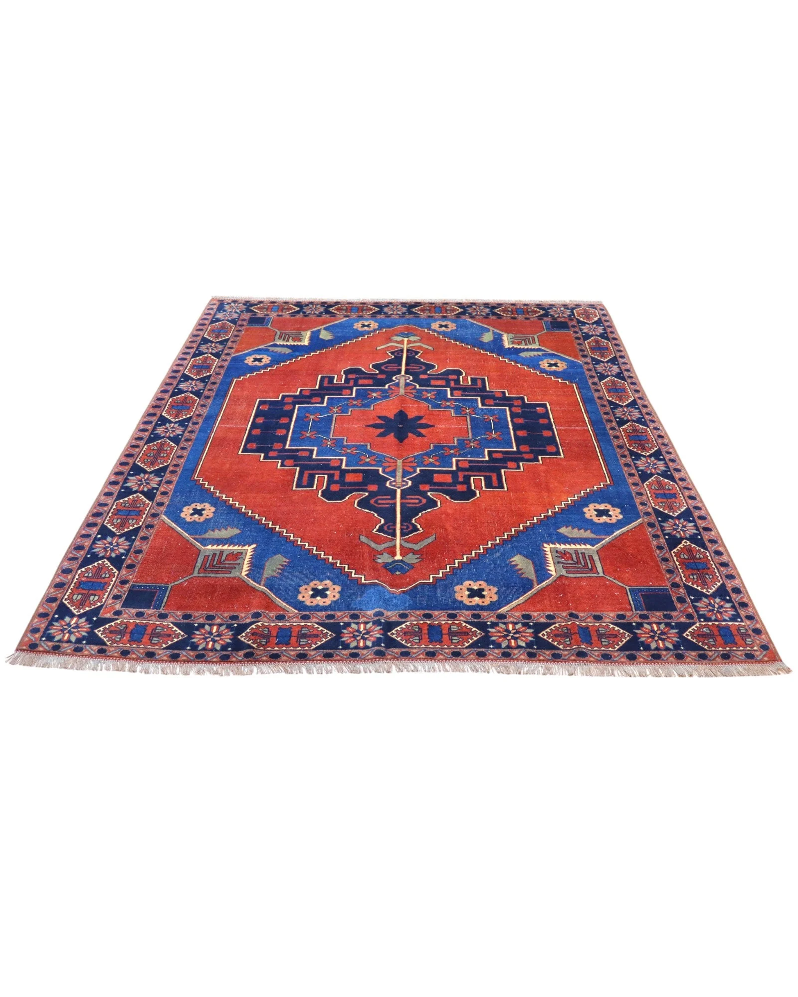 Orientteppich aus dem Orient, 238 × 196 cm