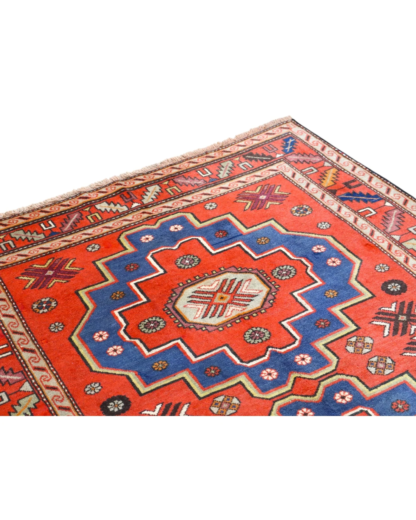 Handgeknüpfter Orientteppich 183 × 135 cm