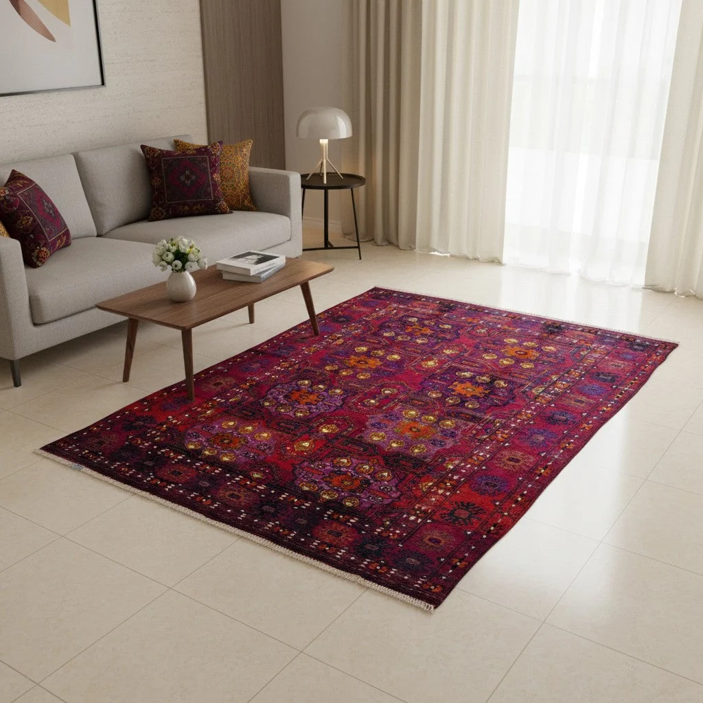 Handgeknüpfter Turkmen Orientteppich 227 × 161 cm