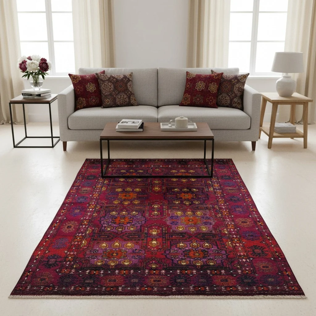 Handgeknüpfter Turkmen Orientteppich 227 × 161 cm