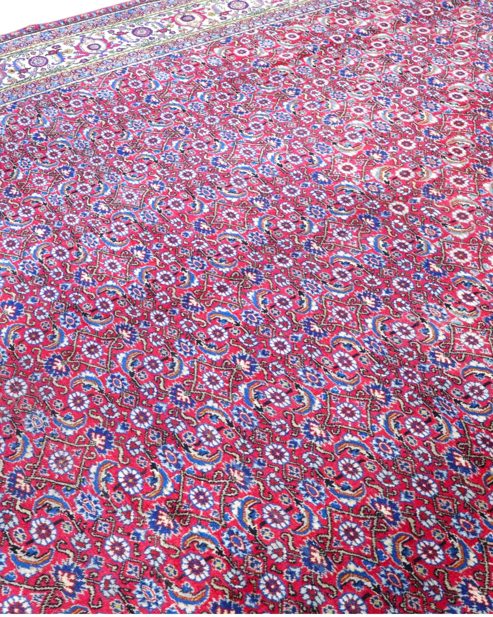 Orientteppich aus Türkei, 424 × 320 cm