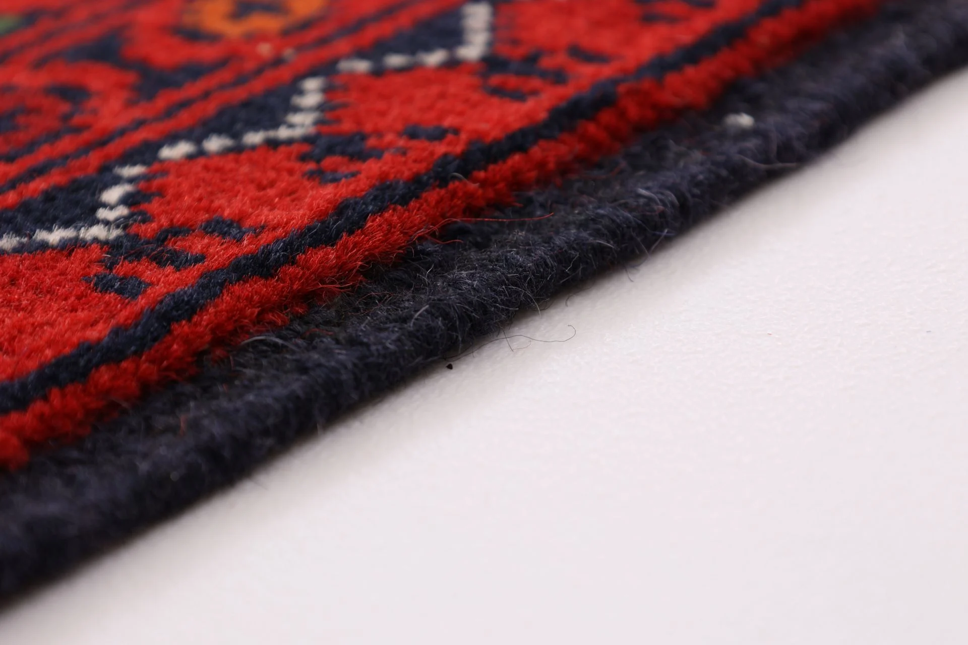 Orientteppich aus Afghanistan, 200 × 292 cm