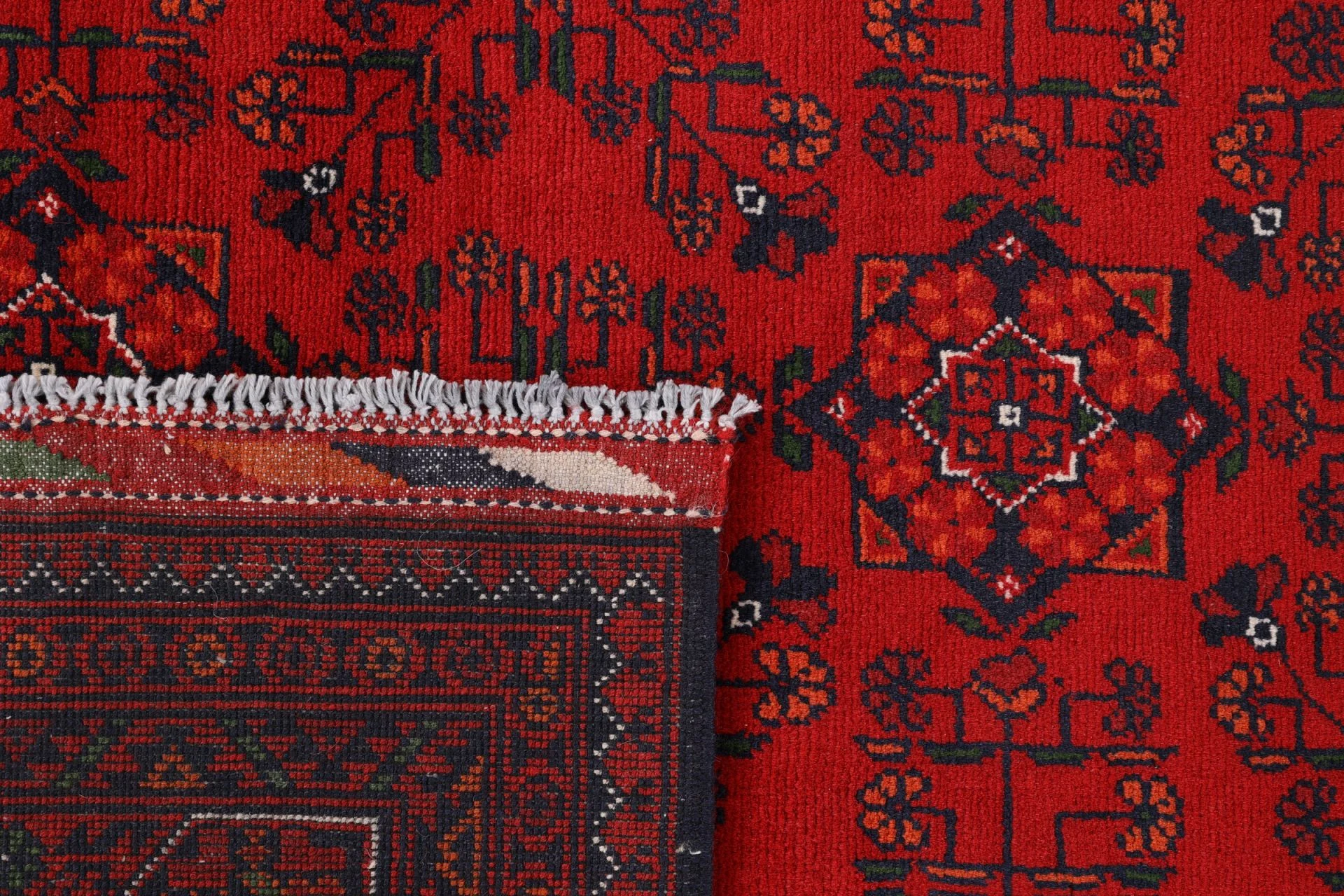 Orientteppich aus Afghanistan, 200 × 292 cm