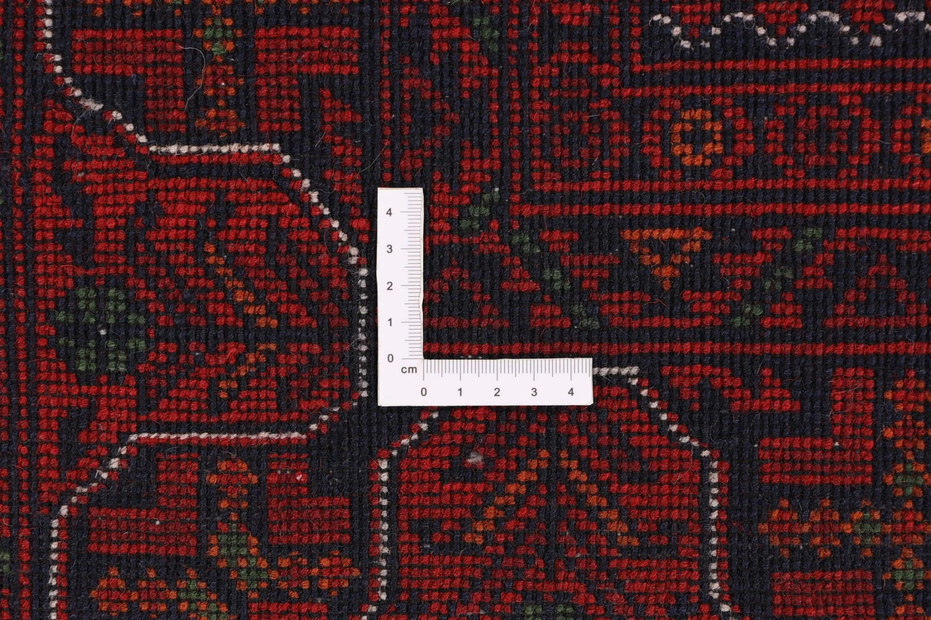 Orientteppich aus Afghanistan, 200 × 292 cm