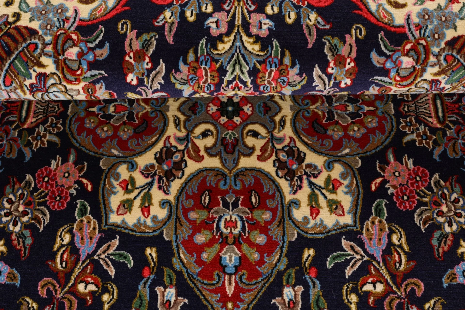 Ghom Perserteppich aus Iran, 136 × 212 cm